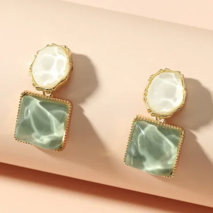 Trendy Stud Earrings For Mom - Image 3